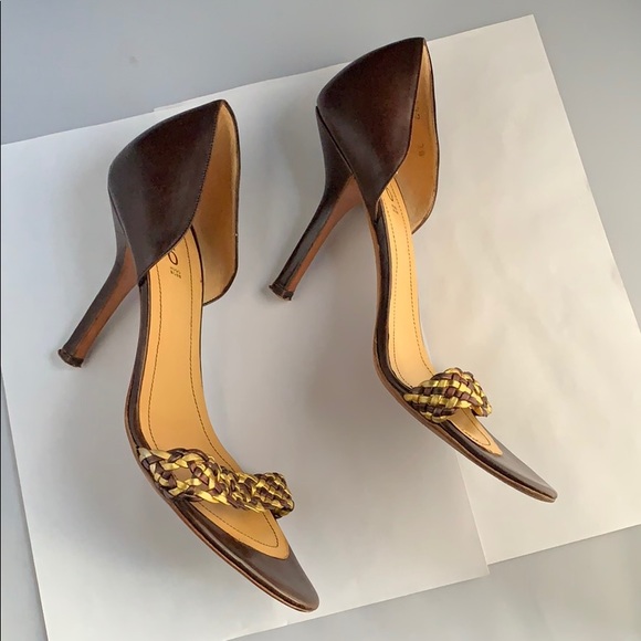 HUGO BOSS BRAIDED HEELS!! - Picture 3 of 8